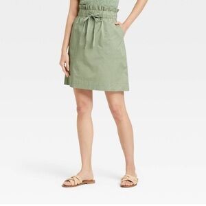 A new day green utility mini skirt size XS